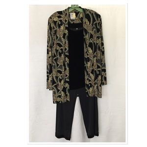 Pant suit and blazer
